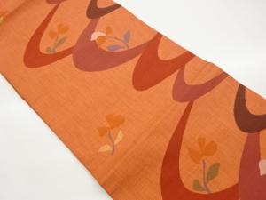 草花に曲線模様織出し開き名古屋帯（額縁仕立て）